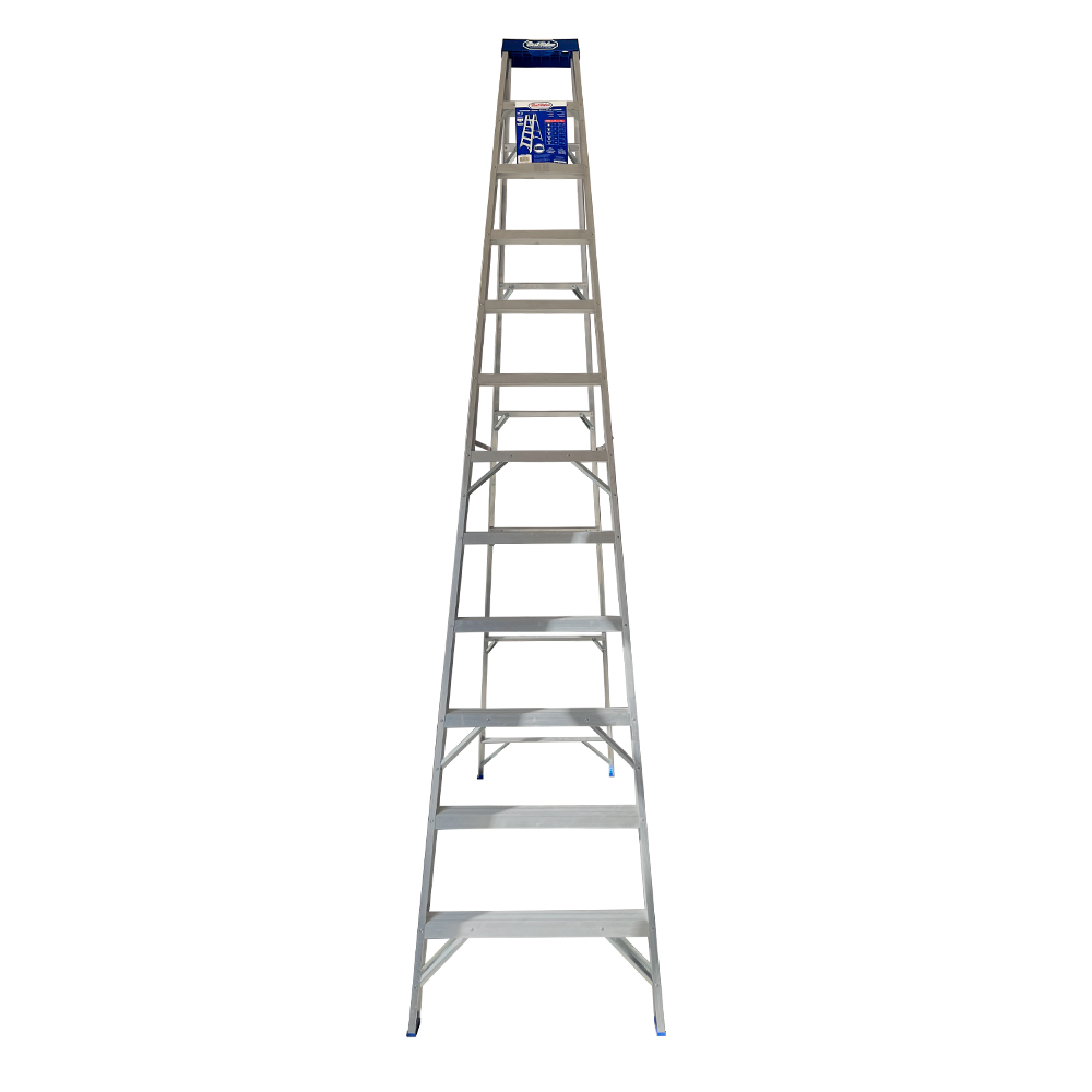 12 FT ALUMINIUM LADDER