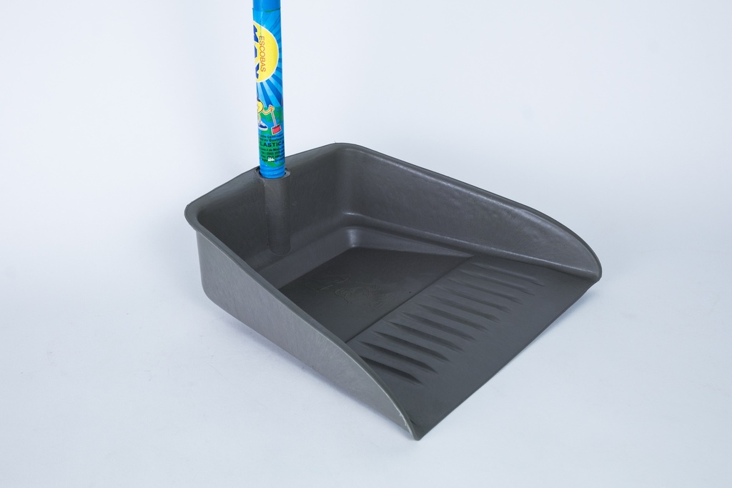 PLASTIC DUST PAN
